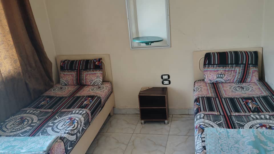 غرفة مزدوجة - 1