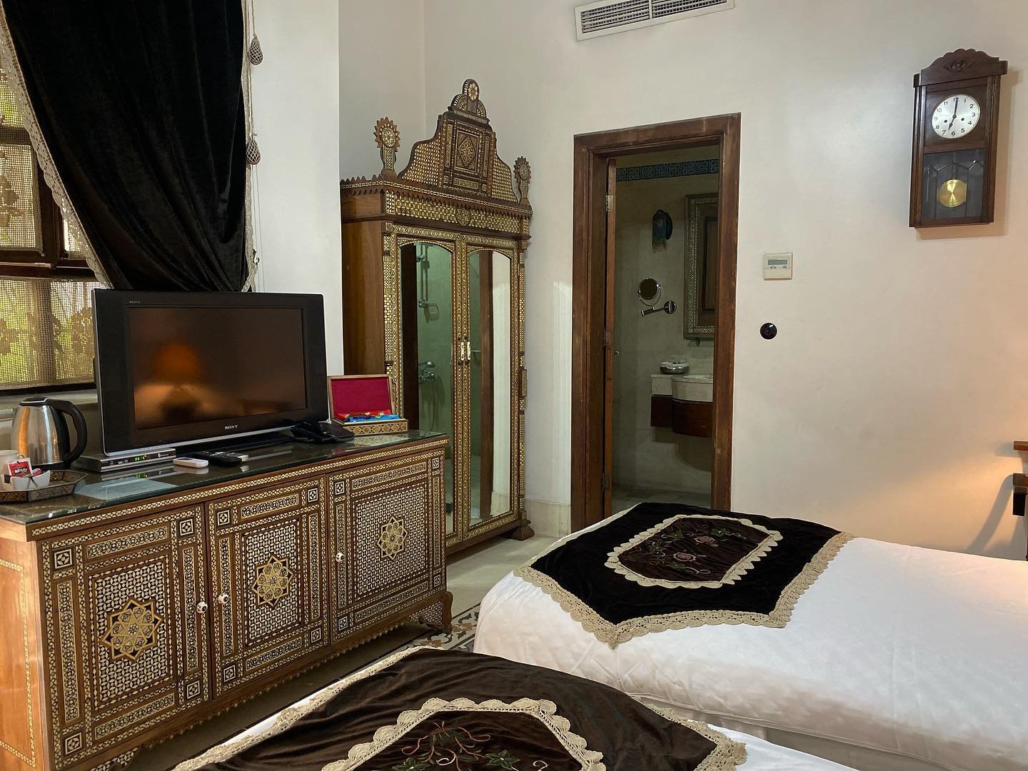 Double Room - 1