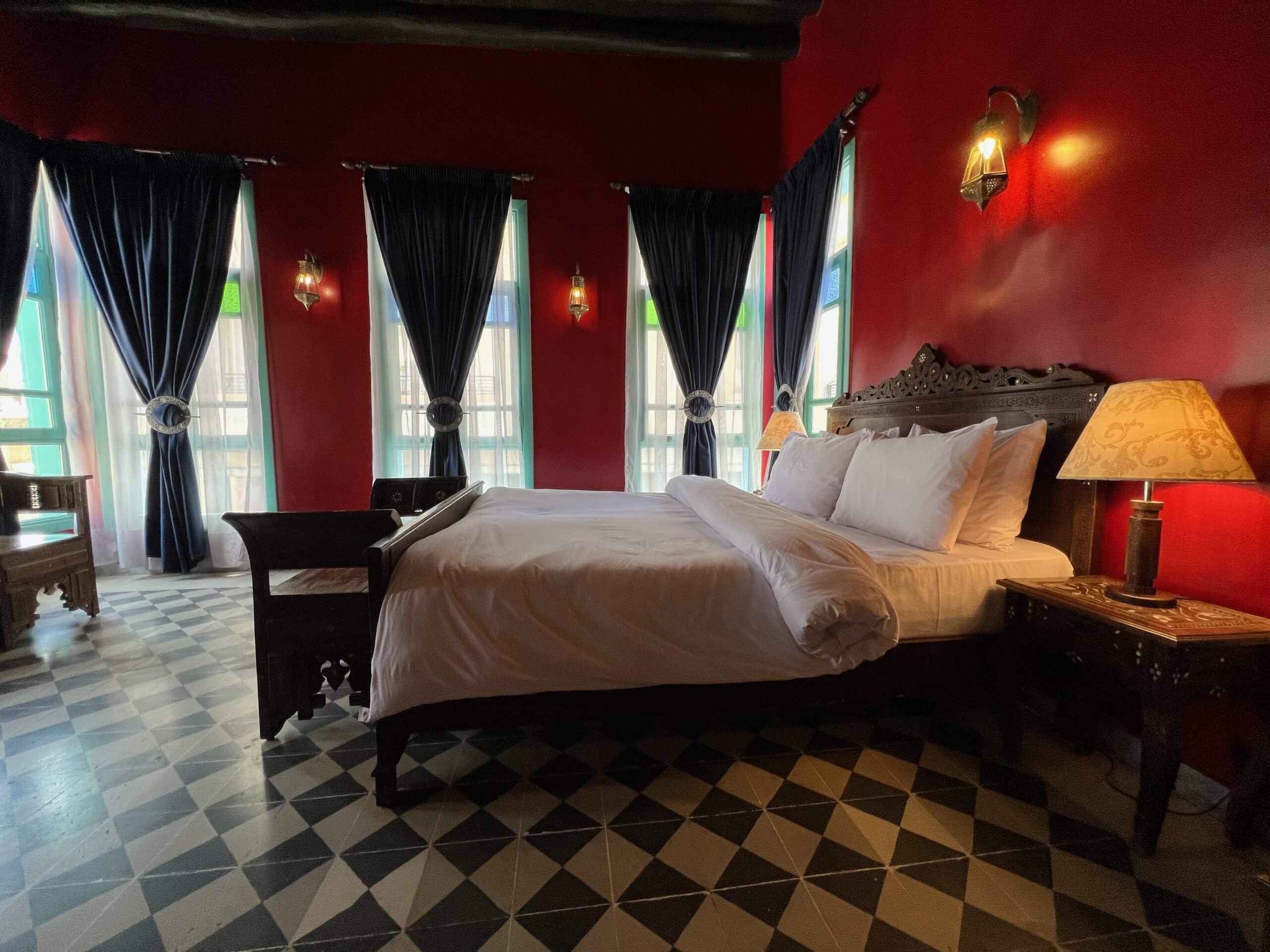Suite - 1