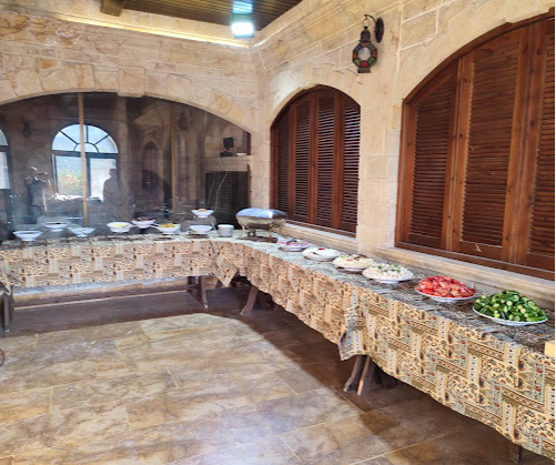 Al Wadi Hotel - More photos background